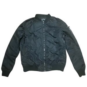 ARKADE BOMBER